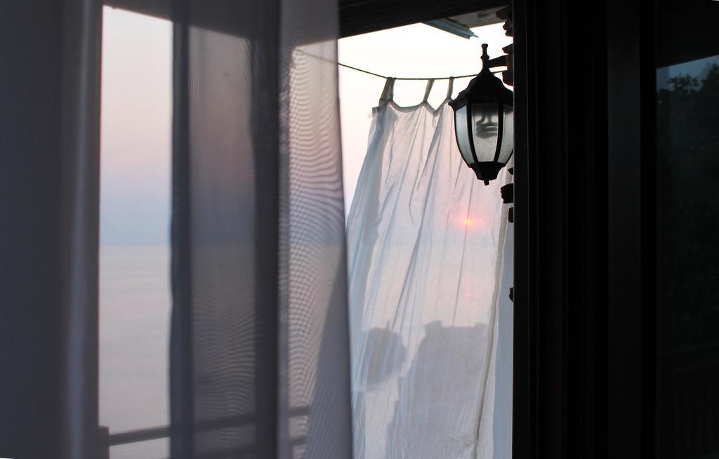Deep Blue Guest House Sozopol Ngoại thất bức ảnh